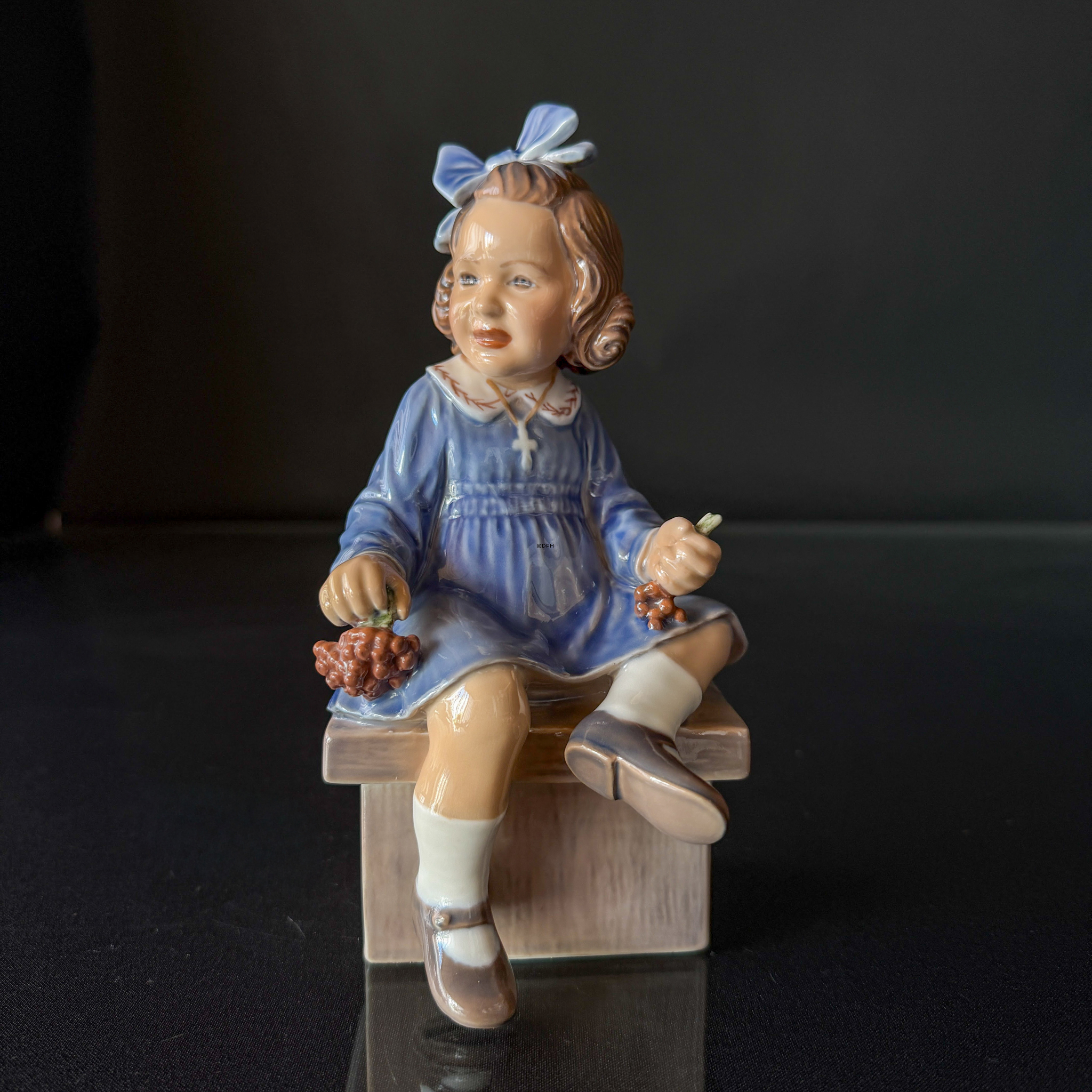 Else, pige med bær, Dahl Jensen figur nr. 1207