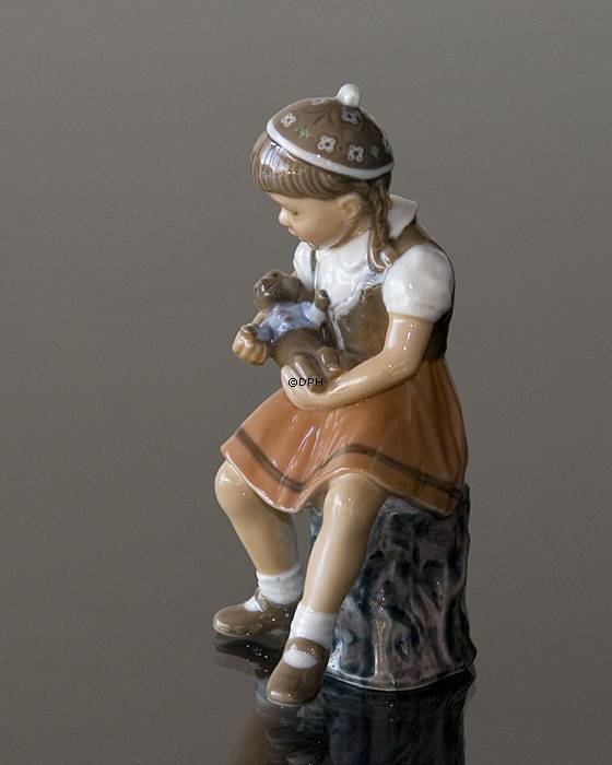 PIGE LILLE BENTE 15 CM Dahl Jensen nr. 1295