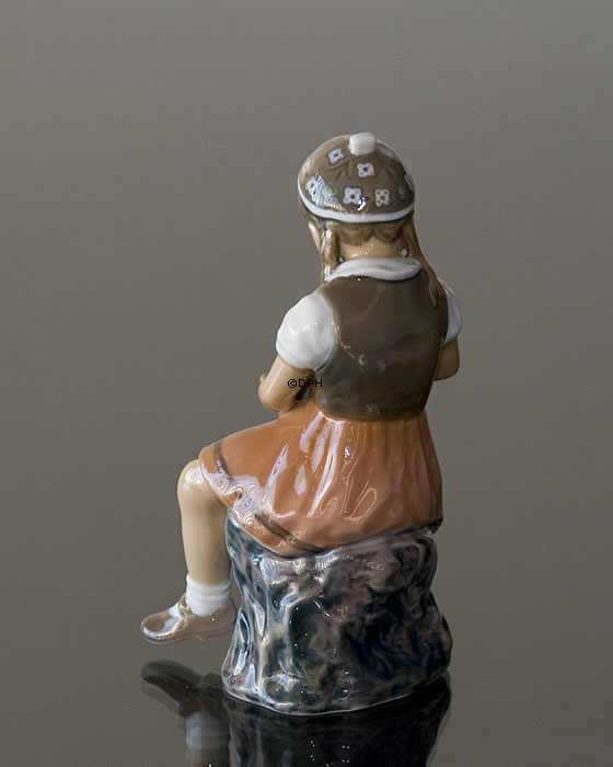 PIGE LILLE BENTE 15 CM Dahl Jensen nr. 1295