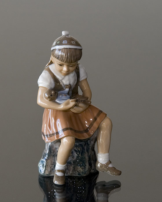 PIGE LILLE BENTE 15 CM Dahl Jensen nr. 1295