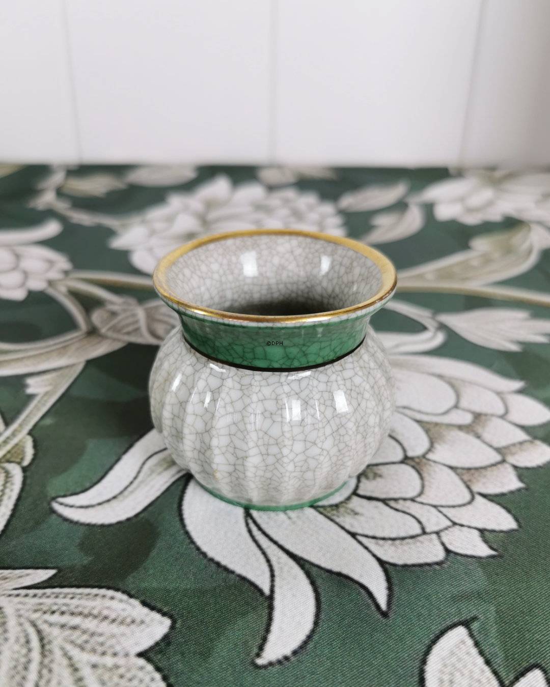 Dahl Jensen Vase, krakeleret (Craquele) nr. 232-683-K