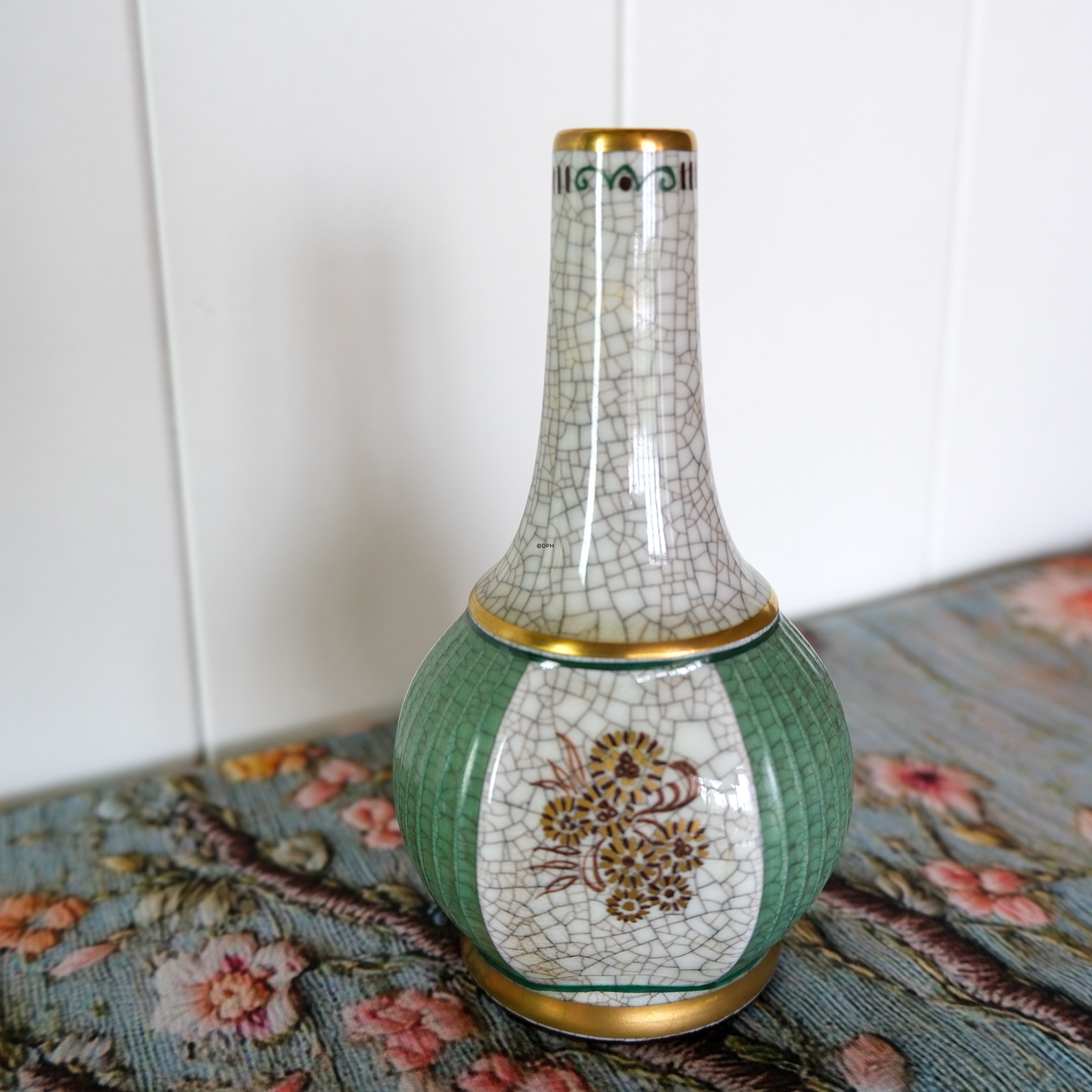 Dahl Jensen Vase, grøn krakeleret (Craquelé) nr. 250-709