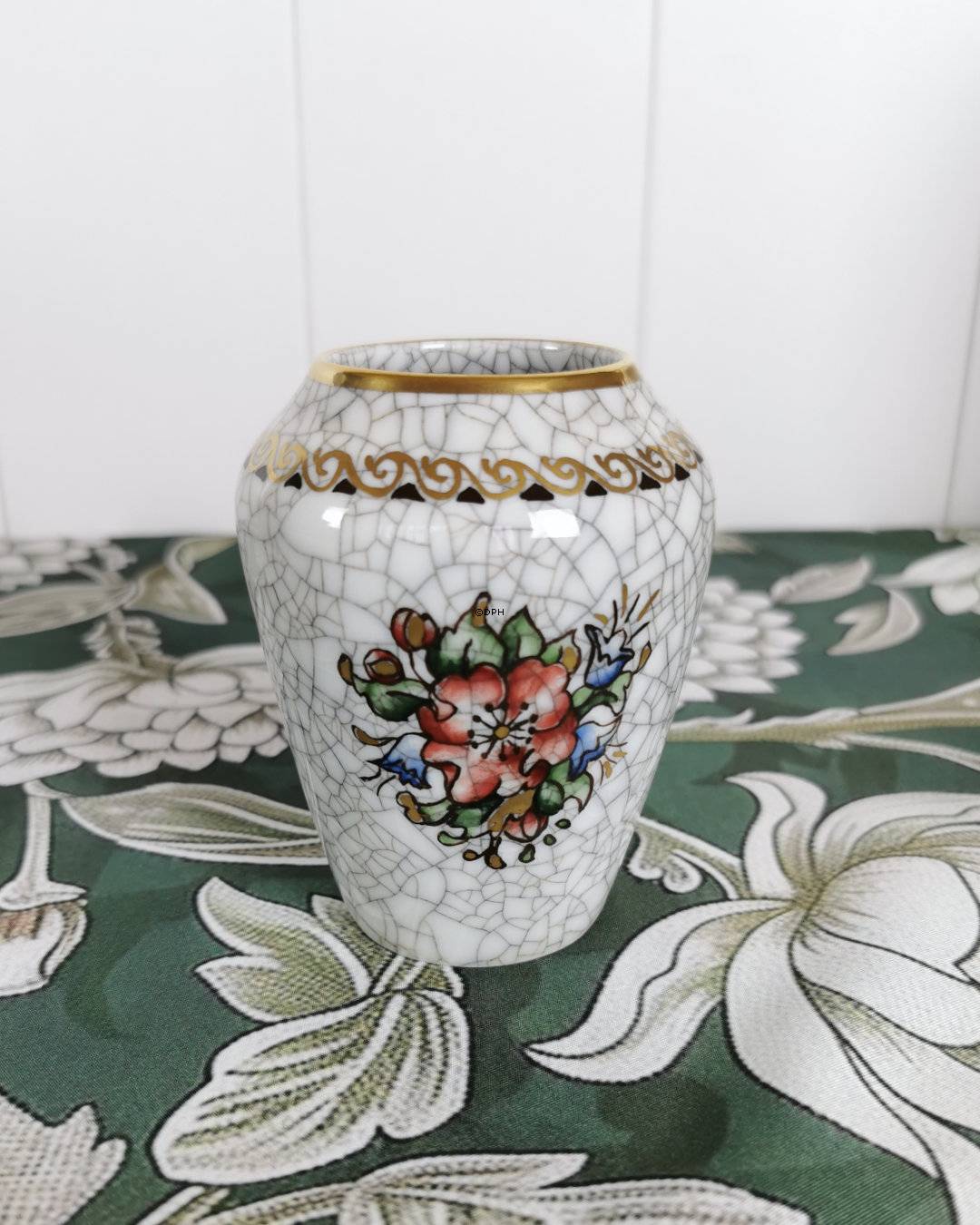 Dahl Jensen Vase, krakeleret (Craquele) nr. 60-K