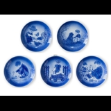 1978-1982 Old Copenhagen Blue Plates 5 pcs, Desiree Mother's Day plates. Designed by Mads Stage