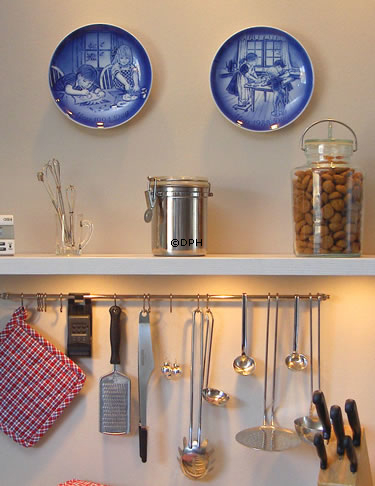 Små 
kunstnere 1994, Desiree Mors dag platte