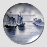 Plate no. 2596F Ships returning home in black and white, Villeroy & Boch