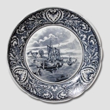 Plate with Canal in Holland, Delft