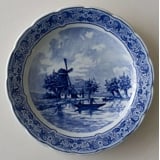 Plate with Mill and Ship, Delft