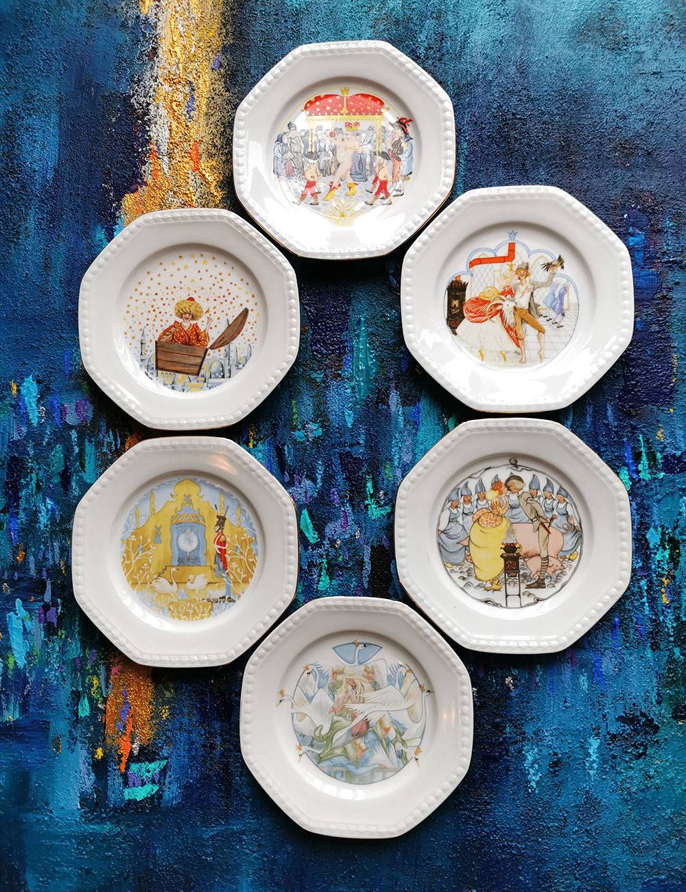 Christineholm Porcelæn platter med H.C. Andersens eventyr, sæt med 6 forskellige