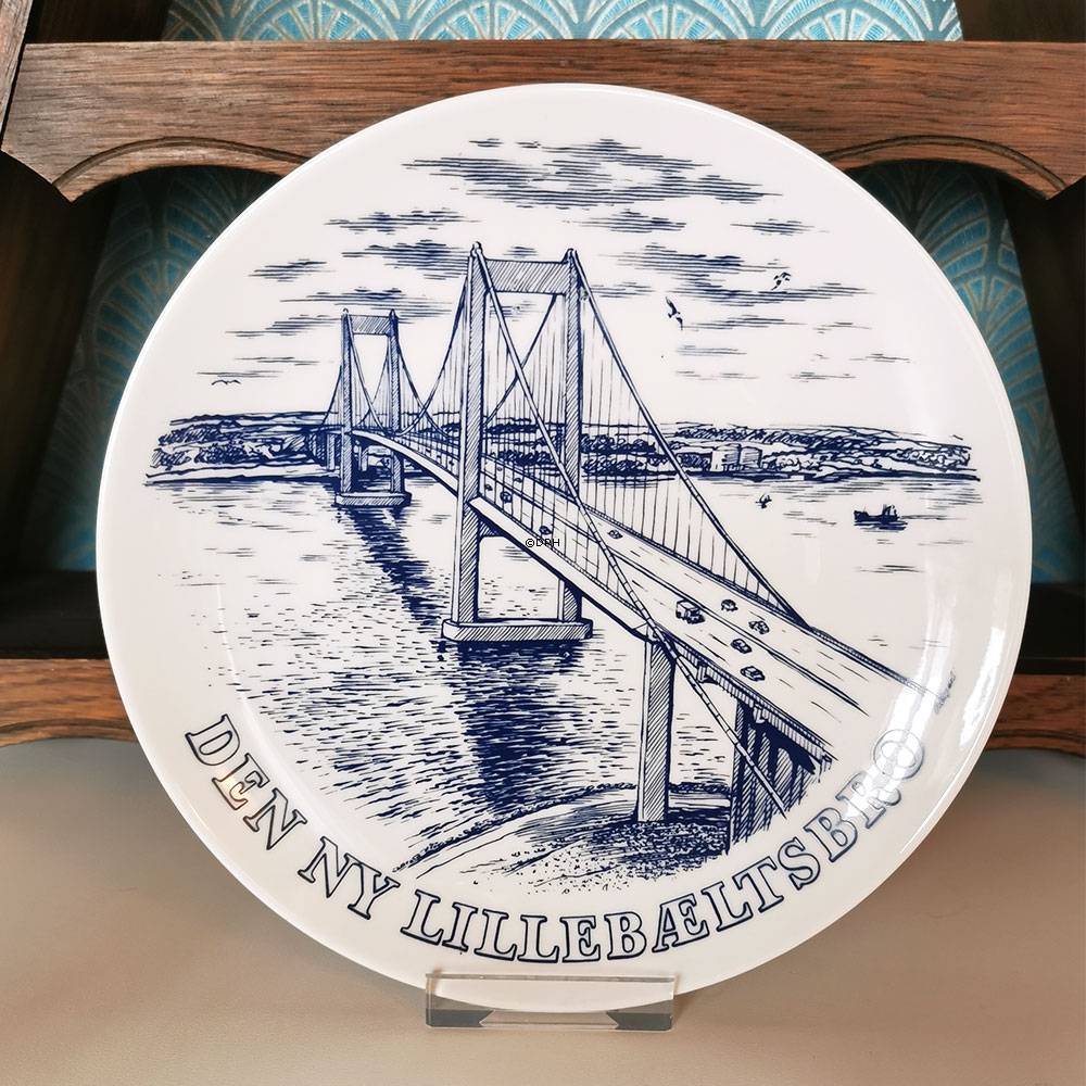 Platte med Den Ny Lillebæltsbro, Svane Porcelæn