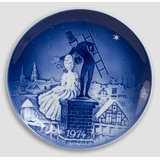 The Shepherdess and the Chimney Sweep - 1974 Desiree Hans Christian Andersen Christmas plate