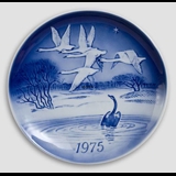 The Ugly Duckling - 1975 Desiree Hans Christian Andersen Christmas plate