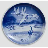 The Ugly Duckling - 1975 Desiree Hans Christian Andersen Christmas plate