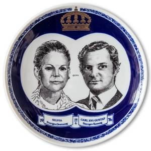 Elgporslin platte med Kongeparret, Dronning Silvia og Kong Carl Gustaf | Nr. ELG1004 | DPH Trading