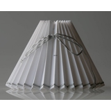 White pleated lamp shade with SILVER wire, fits Asmussen table lamp with 3 drops, sidelength 14cm