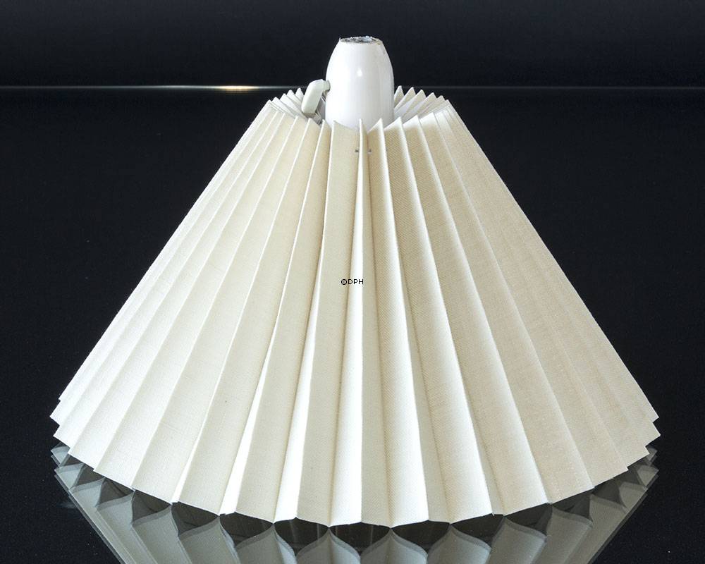 Plisséskærm i off white (beige) hørstof sidelængde 21cm til læselampe - Til E27 fatning med reces