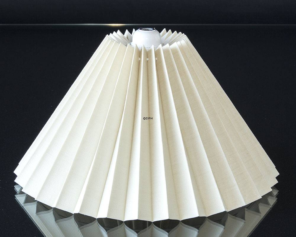 Plisséskærm i hvid hørstof sidelængde 21cm til læselampe - til E27 fatning med omløbsringe