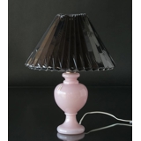 Pleated lamp shade of black chintz fabric, sidelength 21cm