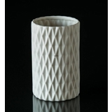 Vase mit Muster aus weißem Porzellan
