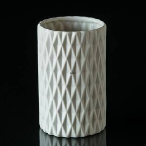 Vase med mønster i hvid porcelæn | Nr. H109 | DPH Trading