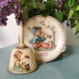 Hummel Annual plate 1979 with boy playing flute for a bird