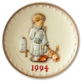 Hummel Annual plate 1994 The little doctor