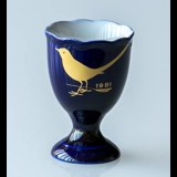 1981 Hackefors Cobalt Blue Egg Cup Wagtail