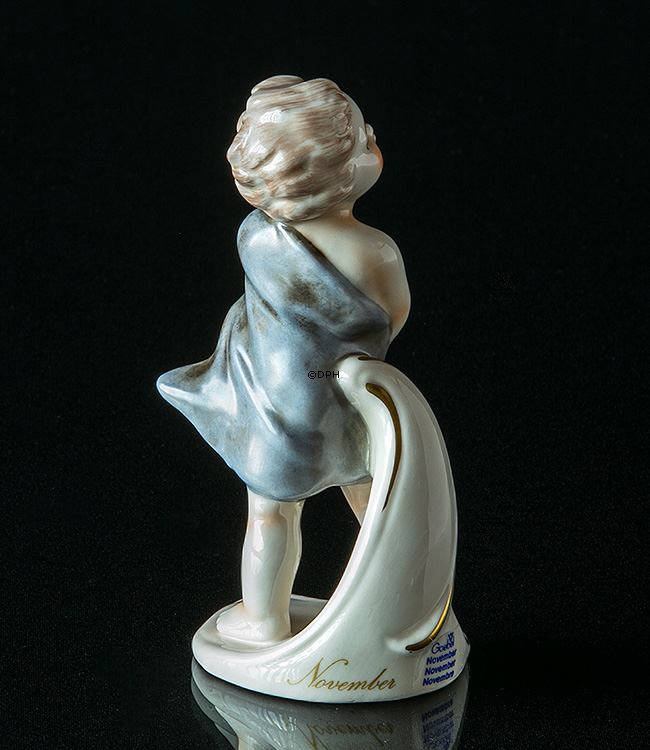 Goebel Hummel månedsfigur november dreng med sjal i vinden 1978