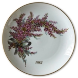 1982 Hackefors mother's day plate Heather