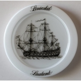 1975 Holmegaard ship plate, Tordenskjold's flagship Laaland