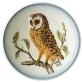 Hummel Goebel Wildlife plate with bird, owl