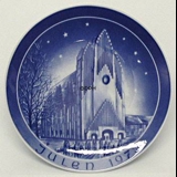 1973 Bareuther & Co. Weihnachtskirchenteller, Die Grundtvig Kirche