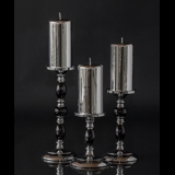 Candlesticks in chrome with black curves, set H: 15/20/27cm