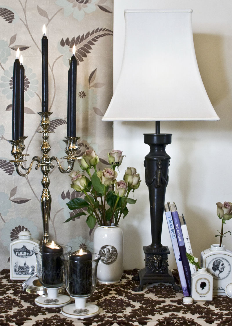 Firkantet lampeskærm 36 cm i højden, hvid silke (Vedr. 2. sortering - se beskrivelse)