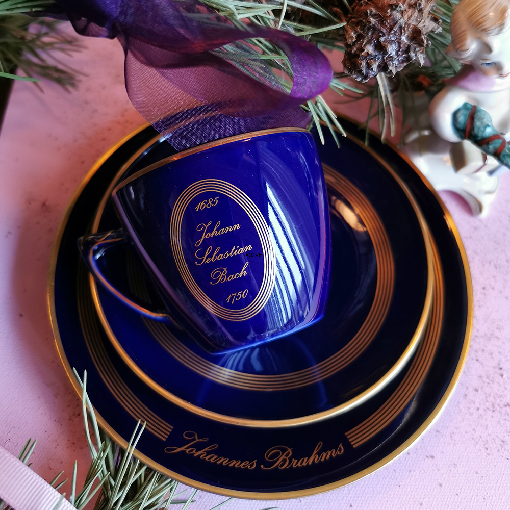 Komponiststel, Bach, sæt af kop/underkop og kagetallerken nr. 2, Bing & Grøndahl