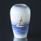 Vase m/sejlbåd