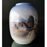 Lyngby vase with farm in landscape No. 140-3-91