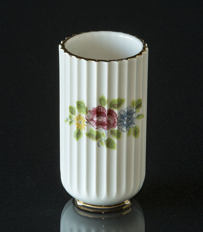 Riflet Lyngby vase med blomster, lille