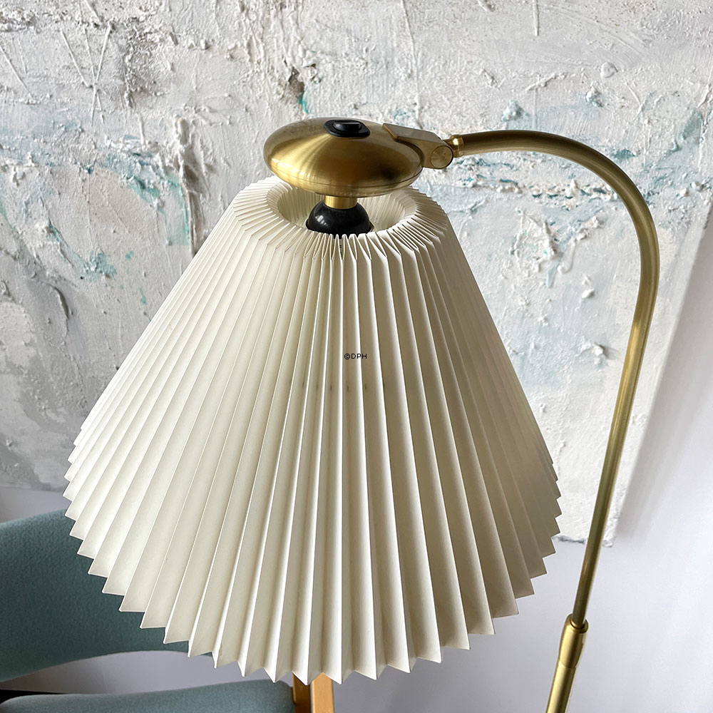 Le Klint 340 Teleskoplampe i messing med lampeskærm, brugt - Udgået af produktion