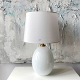 Round cylindrical lampshade height 24 cm, white chintz fabric