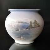 Lyngby vase with lake and landscape No. ? 90