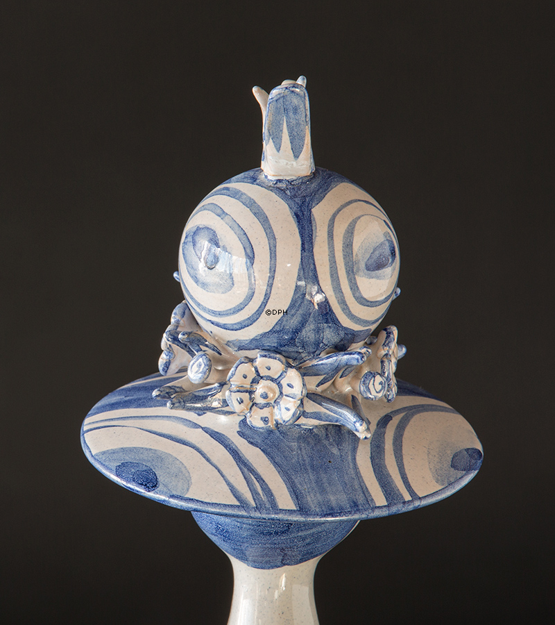 Wiinblad årstidsfigur, forår, håndmalet, blå/hvid, højde 30 cm