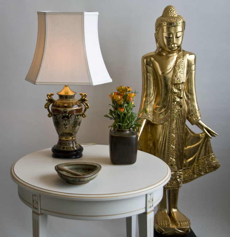 Smal sekskantet lampeskærm 24 cm i højden, hvid silke