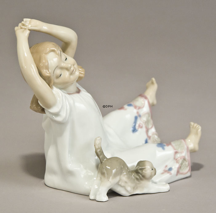 Pige med kattekilling,