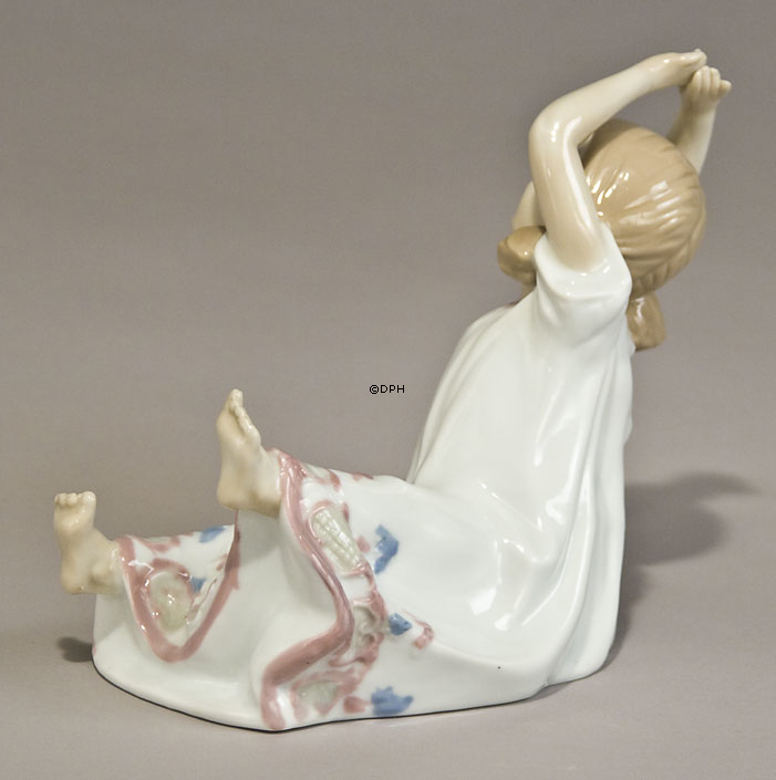 Pige med kattekilling,