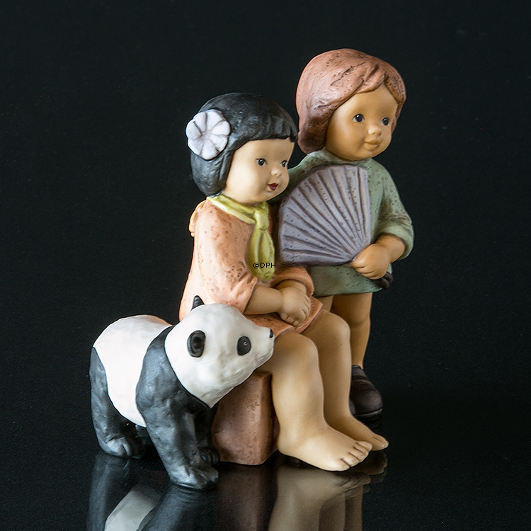 Goebel Hummel Nina og Marco Nina med veninde og panda