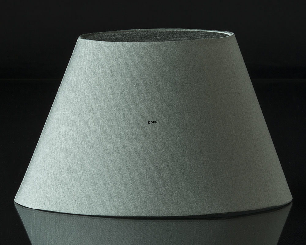 Oval lampeskærm 17 cm i højden, lys grøn silke stof
