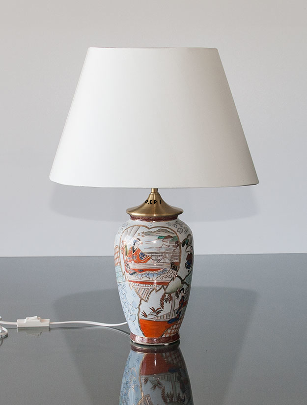 Oval lampeskærm 24 cm i højden, off white chintz stof