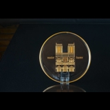 1970 Orrefors årsplatte i glas, Notre Dame