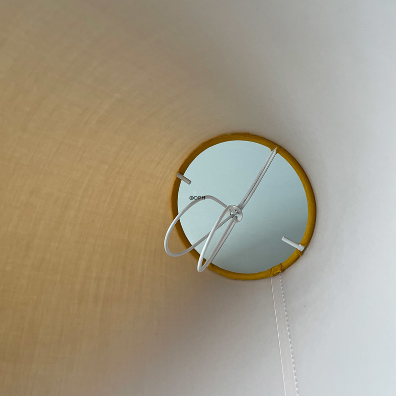 Rund lampeskærm høj model 16 cm i højden, gul chintz stof